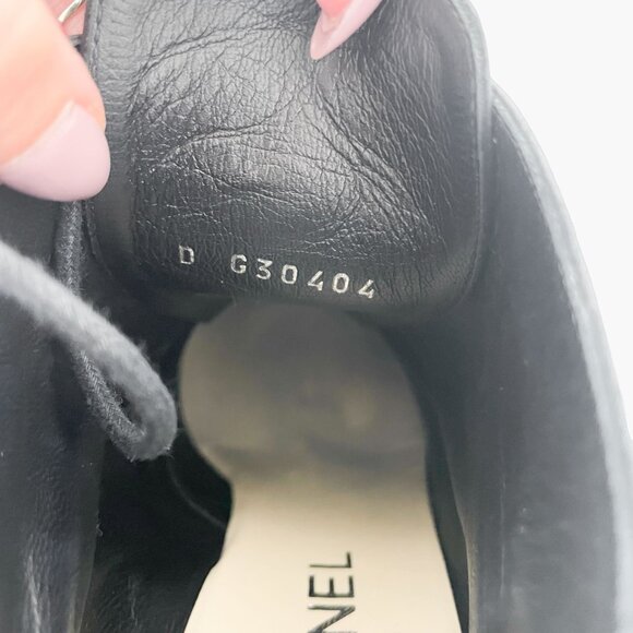 Chanel Lace Up CC Booties EU 38.5 US 7.5-8 Black Cap Toe High Heel Ankle Boot - Picture 10 of 15